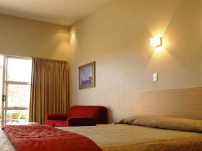 The Claremont Motel Martinborough Buitenkant foto